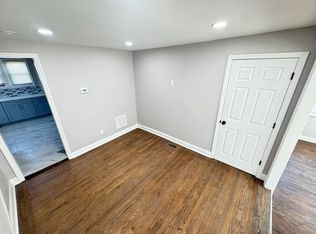 (Undisclosed Address), East Meadow, NY 11554