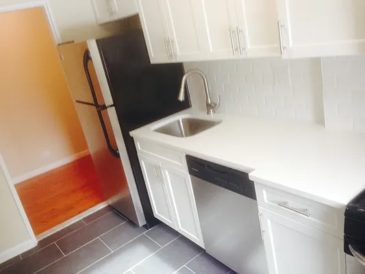 Rented by Alex Tembelis, LREB | media 19