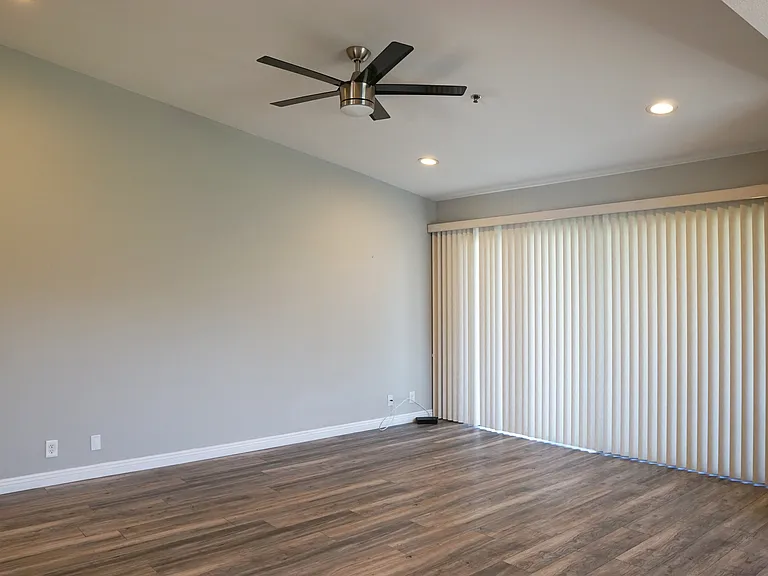 34089 Calle Mora — Photo 5