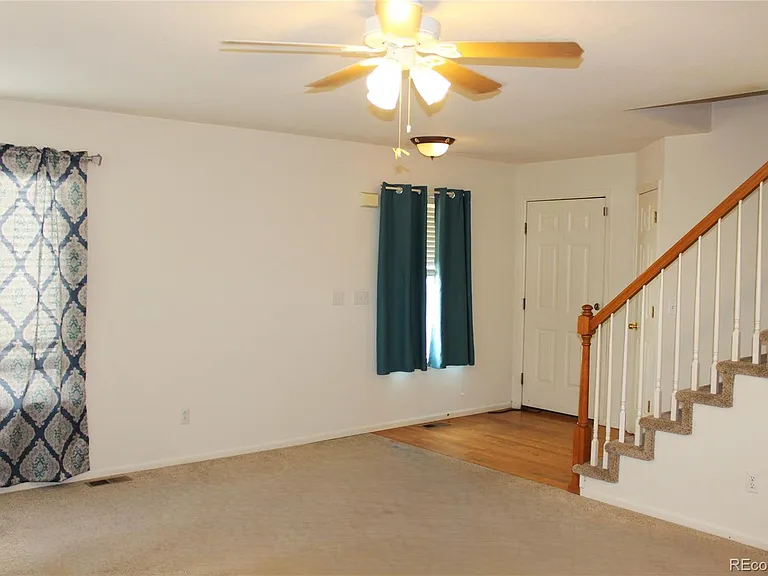 4915 Waldenwood Dr — Photo 4