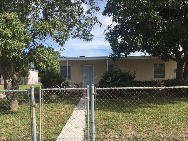 1st image of 16201 NW 27th Ave