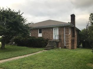 2801 Winter Gdn #B, Lexington, KY