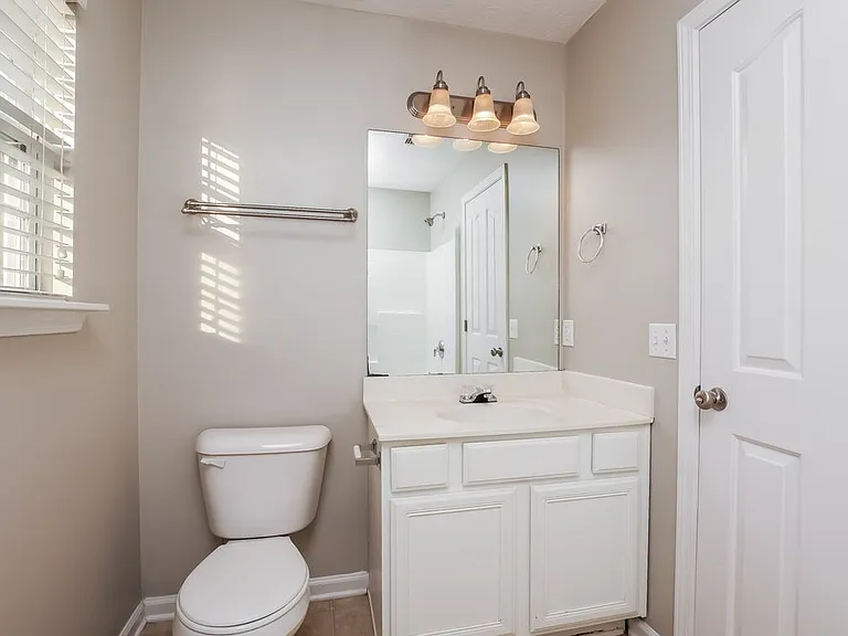 8864 Cressent Glen Ct — Photo 15