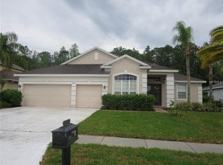 6116 Chene Ct, Lutz, FL 33558