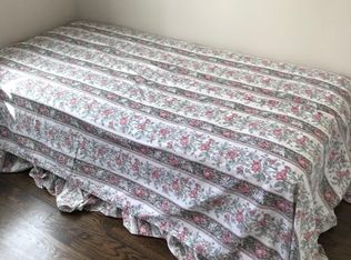 972 Clara Dr, Palo Alto, CA 94303