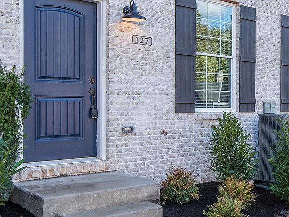 4th image of 516 Maryland Ave #121