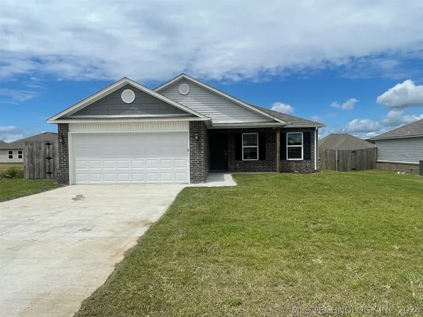 1110 Raven Dr, Claremore, OK 74019