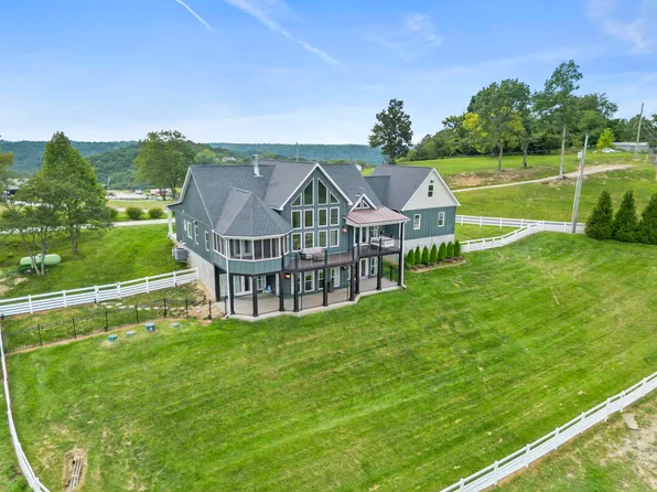 145 Ashbrooke Hl, Ashland, KY 41102