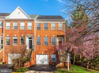 2526 James Monroe Cir, Herndon, VA
