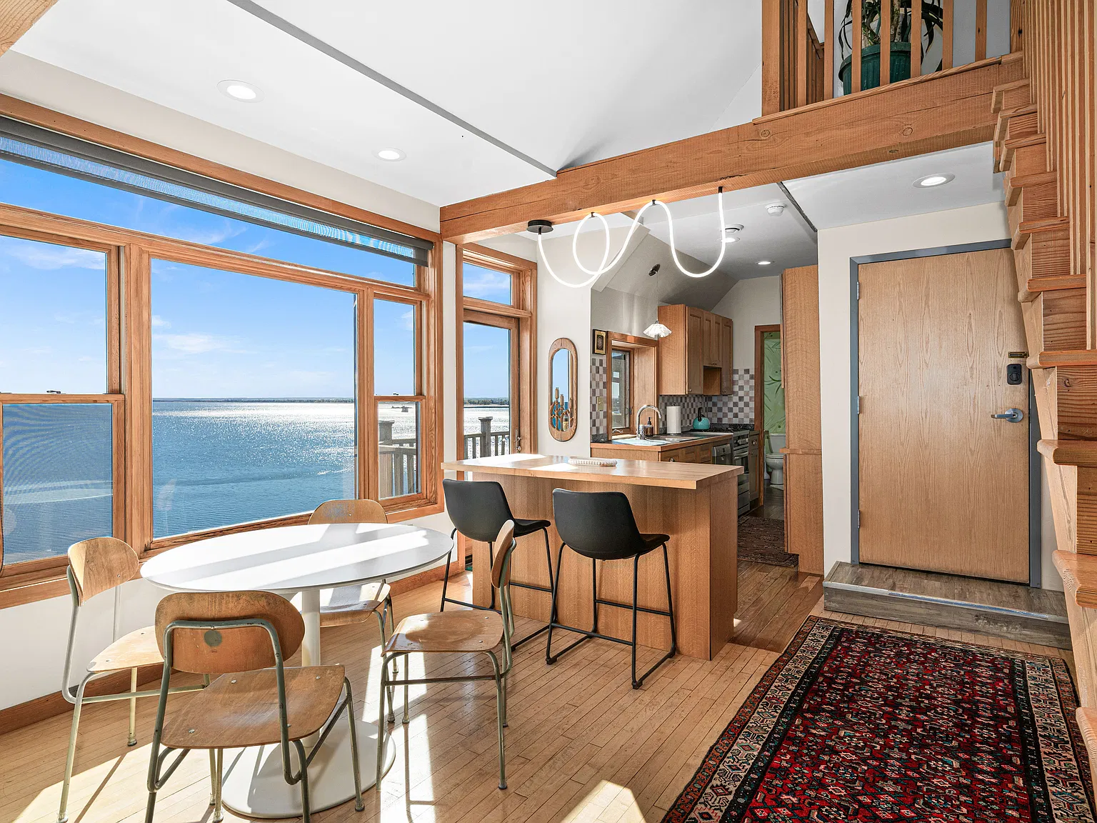 2 bed, 1450 sqft, $3,450 — Photo 3