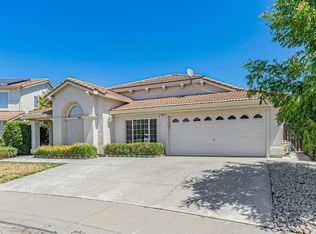 1989 Witham Dr, Woodland, CA 95776