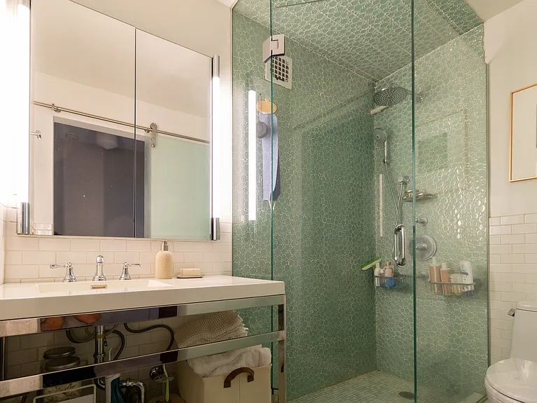 2 Horatio St #6E — Photo 7
