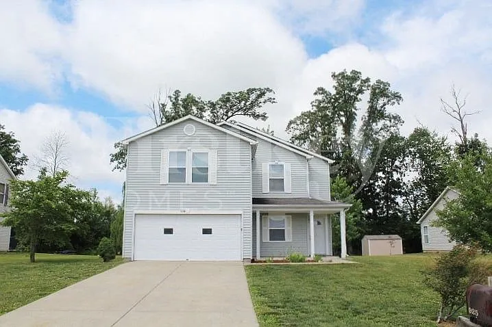 4 bed, 2.5 bath, 2136 sqft, $2,370 — Photo 2