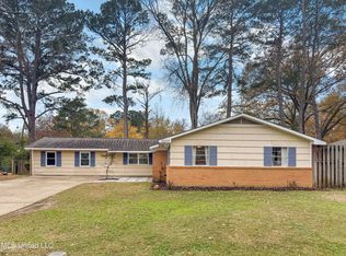 5255 Parkway Dr, Jackson, MS 39211