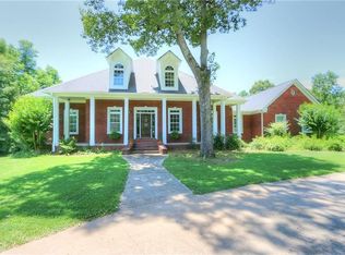 340 River Cove Rdg, Social Circle, GA 30025