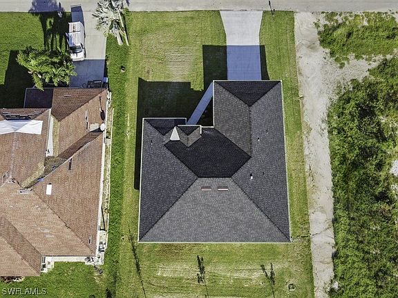 3rd image of 3026 NW 41st Pl