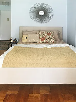 Rented by Corcoran | media 6