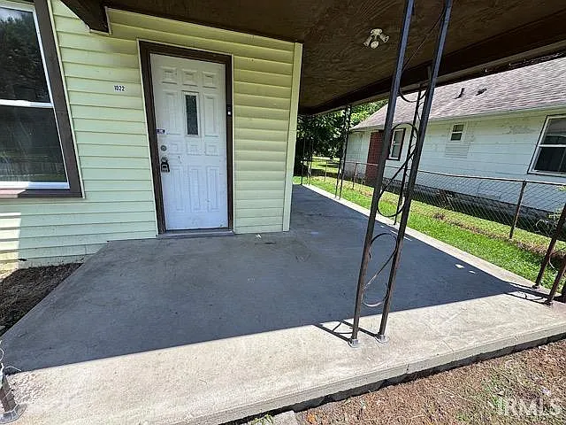 2 bed, 1.0 bath, 1196 sqft, $800 — Photo 3