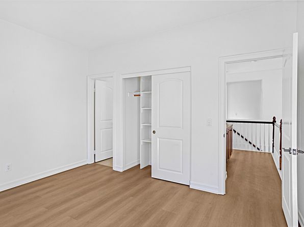 15555 Canton Ridge Ter