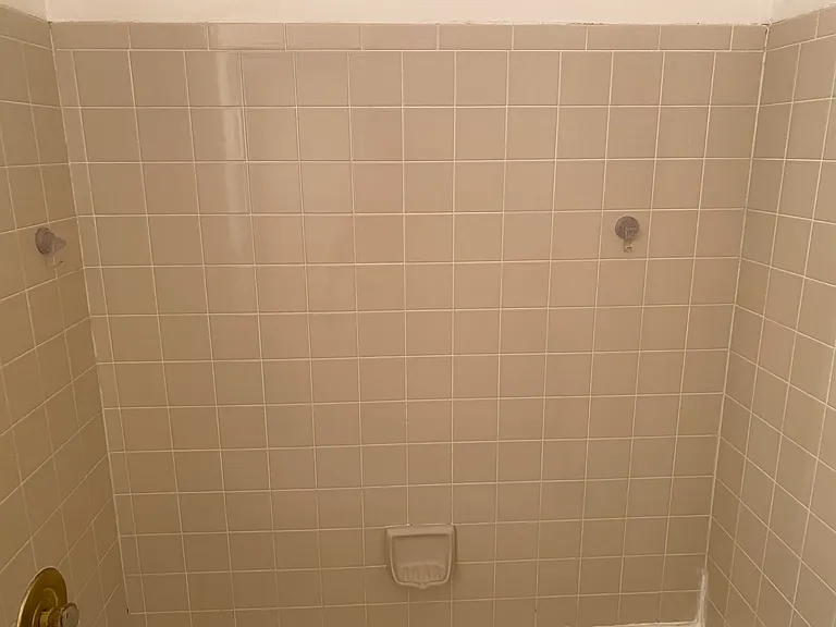 8000 Merry Oaks Ct — Photo 5