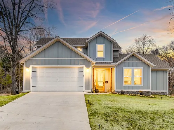 8 Boswell Cir, Bella Vista, AR 72715