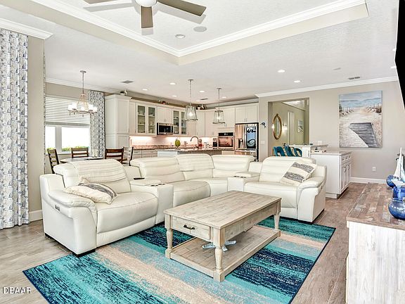 4th image of 741 Landshark Blvd