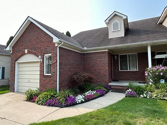 2nd image of 1072 Birchwood Dr
