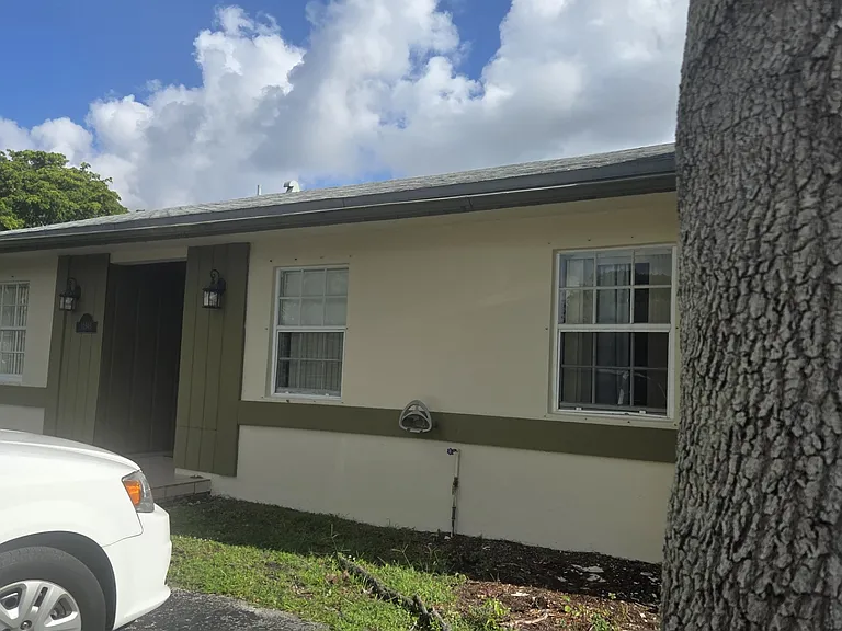 12549 SW 118th Ln — Photo 12