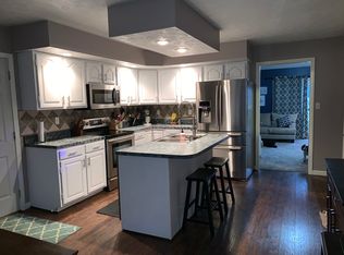 4288 S Willowbrook Ct, Terre Haute, IN 47802