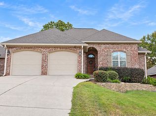 128 Shadow Ridge Rd, Hattiesburg, MS 39402