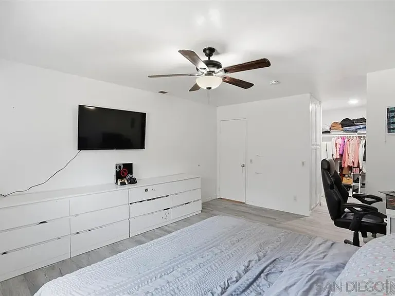 1512 Concord Way #A — Photo 31
