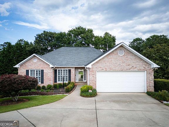 2nd image of 645 Saint Ives Dr