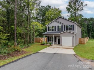 1122 Rhyne Rd, Charlotte, NC 28214