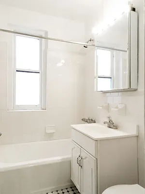 Rented by Compass | media 10