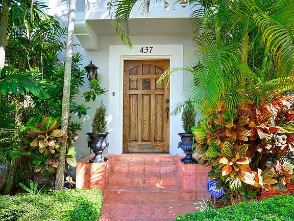 4th image of 437 Perugia Ave