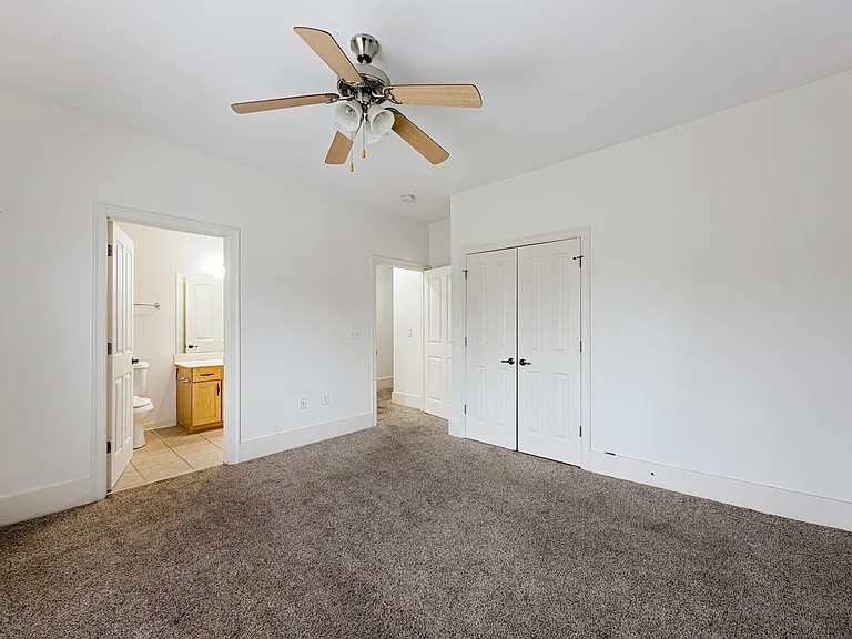 614 Tennessee St #201 — Photo 14
