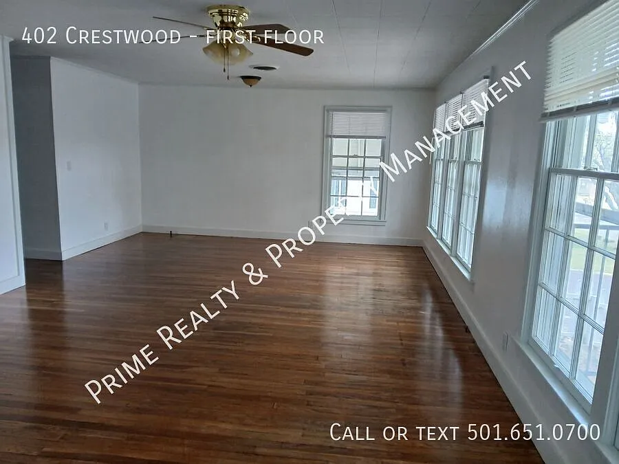 Building Photo - 402 Crestwood Dr #1