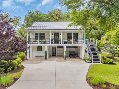 476 Lakeshore Dr., Pawleys Island, SC, 29585