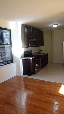 Rented by Page Real Estate | media 7