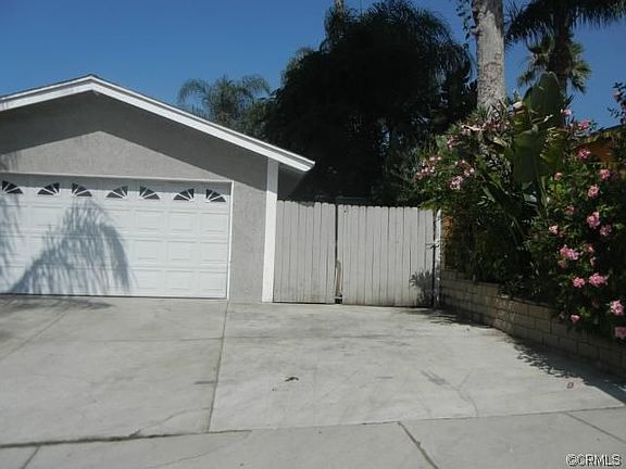 2nd image of 6734 Pasito Ave