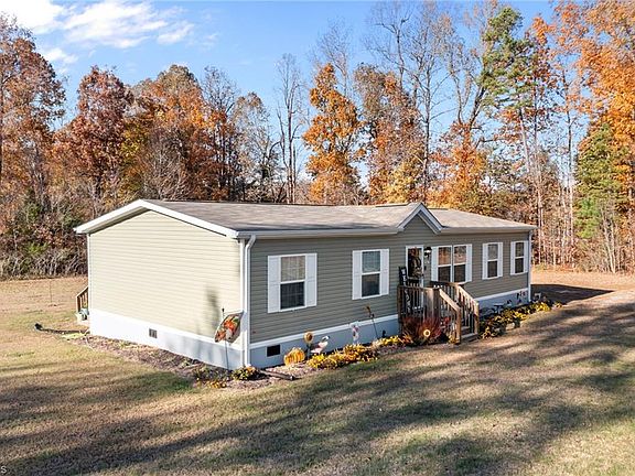 2nd image of 4147 Swannie Coble Rd