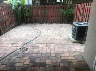 16613 NW 73rd Ave, Miami Lakes, FL 33014