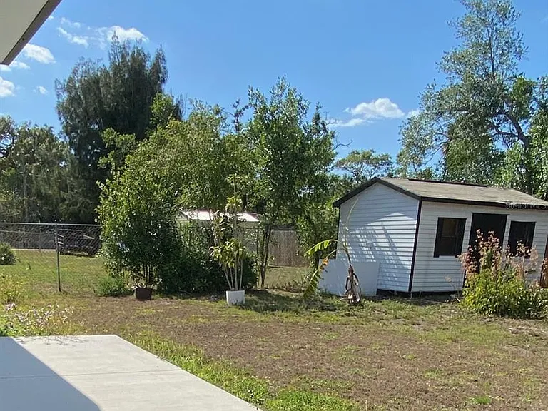 5008 Parade St — Photo 20