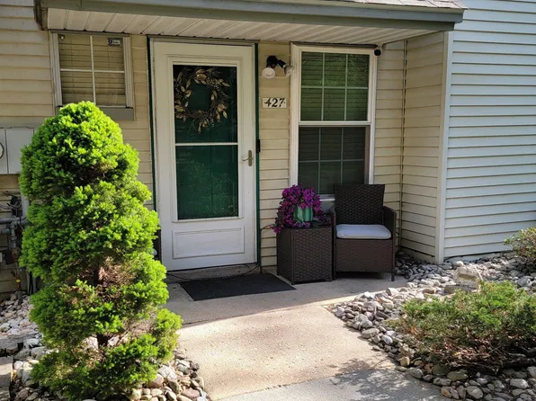 427 Stonebridge Blvd, New Castle, DE 19720