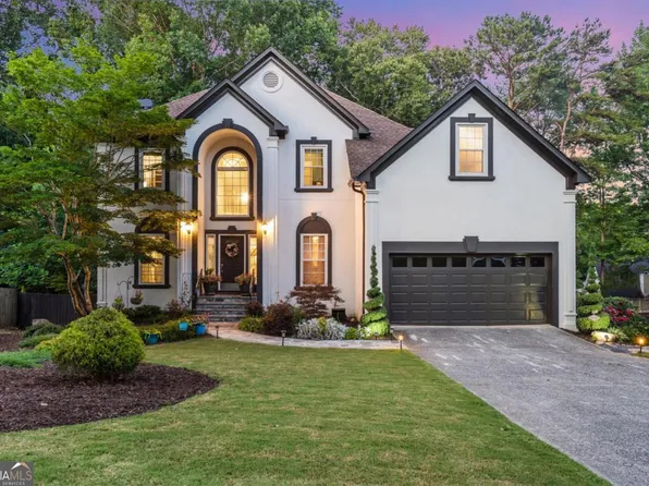 2387 Mahogany Glen Pl, Lawrenceville, GA 30043