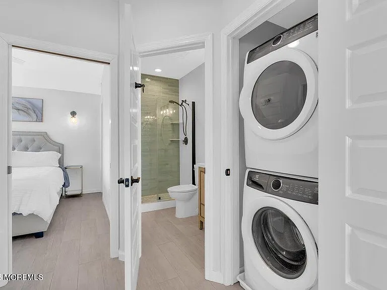 903 Ocean Ave #4 — Photo 11