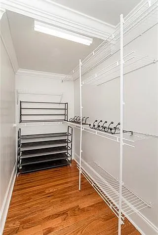 1526 Dante St — Photo 24