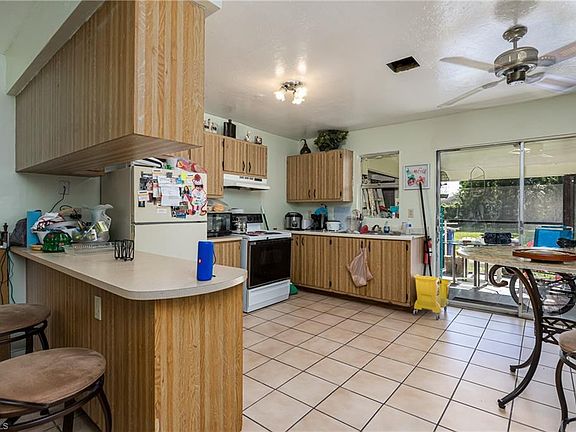 4th image of 17434/436 Carnegie Cir