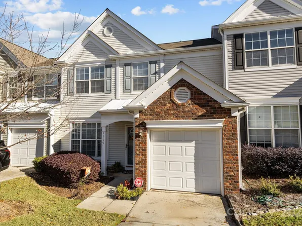 7119 Beverly Springs Dr, Charlotte, NC 28270