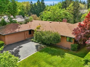 6076 E Morada Ln, Stockton, CA 95212